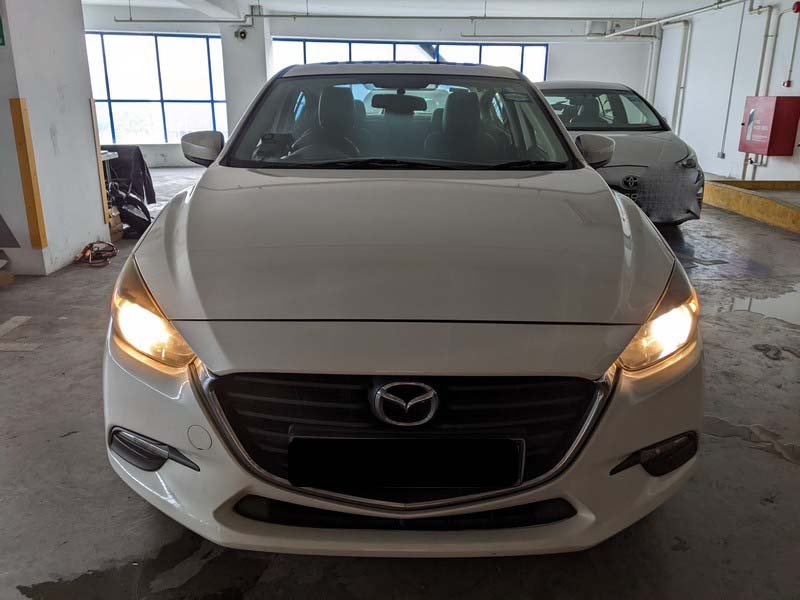 Mazda 3 Sedan 1.5 At Eu6