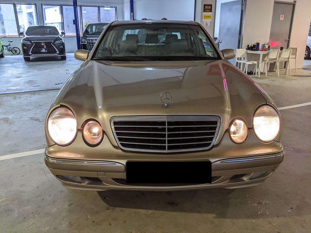 Mercedes Benz E200ml Auto (COE Till 02/2029)