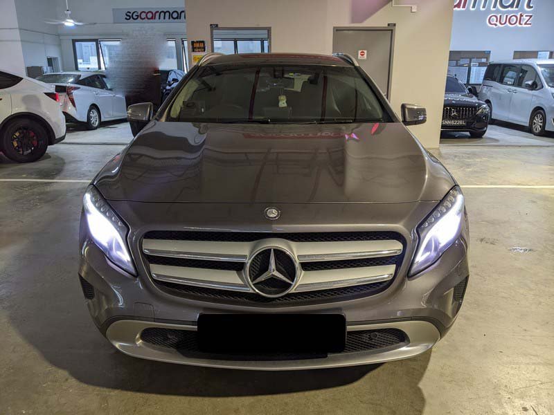Mercedes Benz Gla180 (r18 Bi)