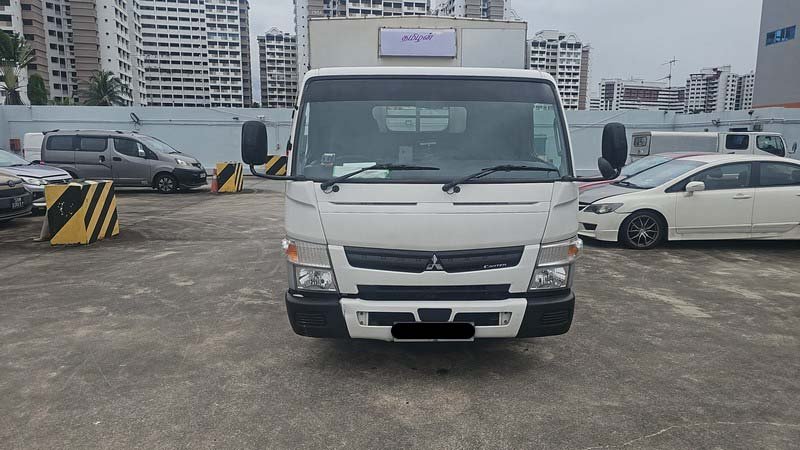Mitsubishi Canter Feb21er3sden (cbu)