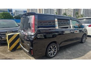 Toyota Noah Hybrid 7 Seater 1.8X Cvt (Hybrid)