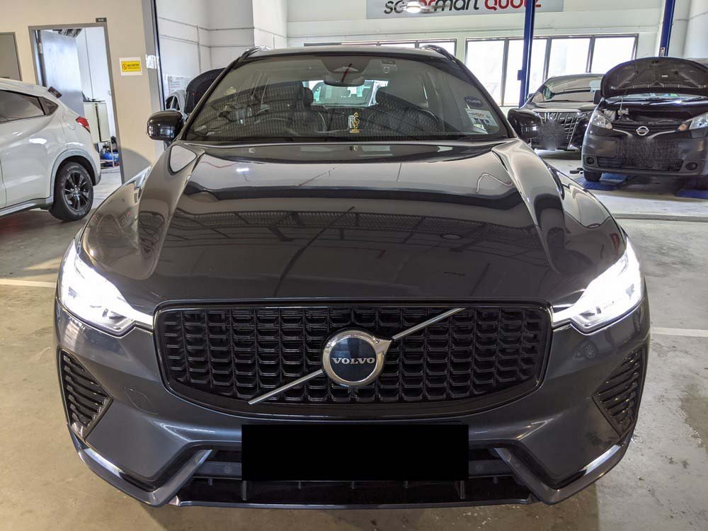 Volvo XC60 B5 RD (Hybrid)