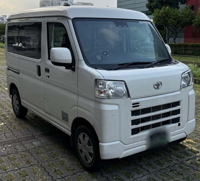 Toyota Pixis Cruise Turbo 660 Cvt