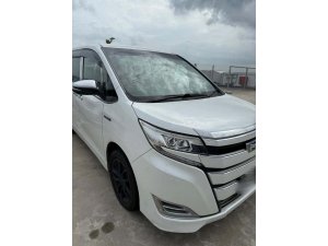 Toyota Noah Hybrid 7 Seater 1.8X Cvt (Hybrid)