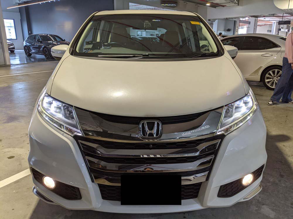 Honda Odyssey Absolute 2.4 A