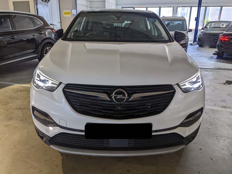 Opel Grandland X 1.2t 6at