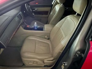 Jaguar Xf 3.0 V6 Luxury At Abs D/ab Hid 2wd 4dr (COE Till 12/2030)