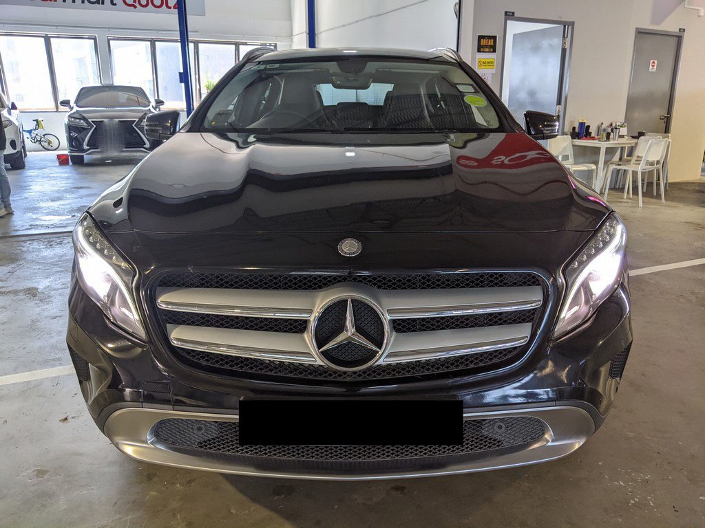 Mercedes Benz Gla180 (r18 Bi)