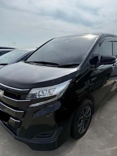 Toyota Noah 1.8x Cvt (Hybrid)