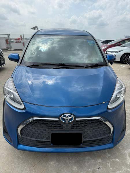 Toyota Sienta 7 Seater 1.5x Cvt (Hybrid)