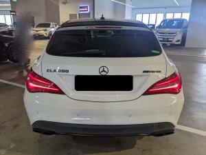 Mercedes Benz Cla180 Sb Urban (r18 Led)