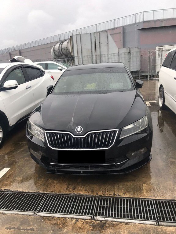 Skoda Superb 1.8 Tsi (a) Navi