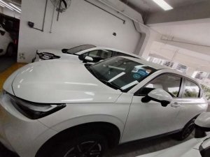 Honda Vezel 1.5X E Hev Cvt (Hybrid)