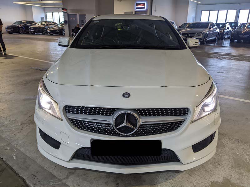Mercedes Benz Cla200 Amg Line (r18 Bi) (COE Till 12/2033)