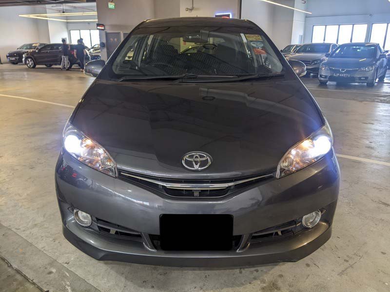 Toyota Wish 1.8 Cvt