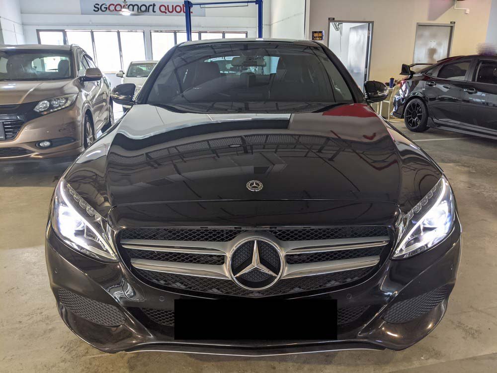 Mercedes Benz C200 A/T Abs D/Airbag 2wd 4dr