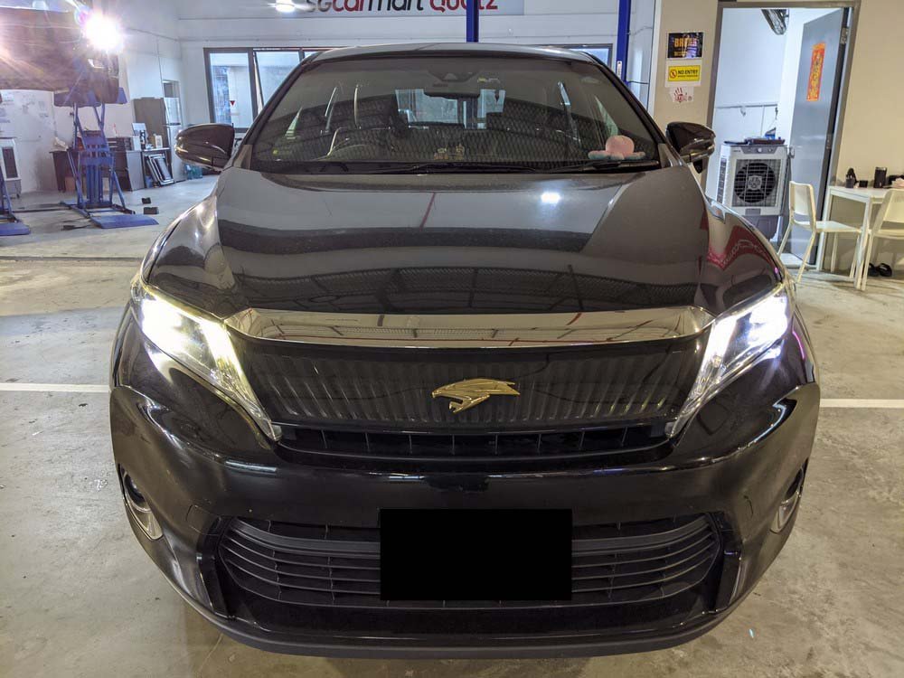 Toyota Harrier Premium 2.0 A