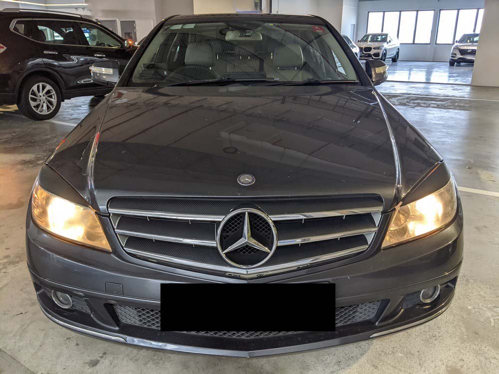 Mercedes Benz C180K (COE Till 11/2027)