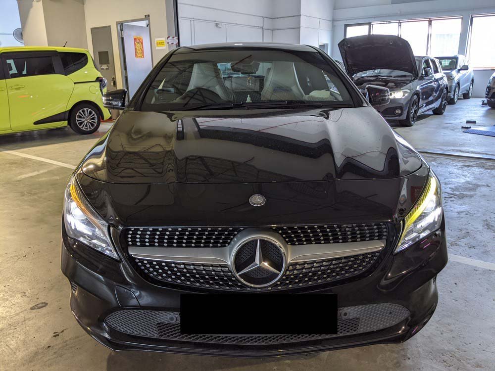 Mercedes Benz CLA180 Coupe Urban (R18 Led)