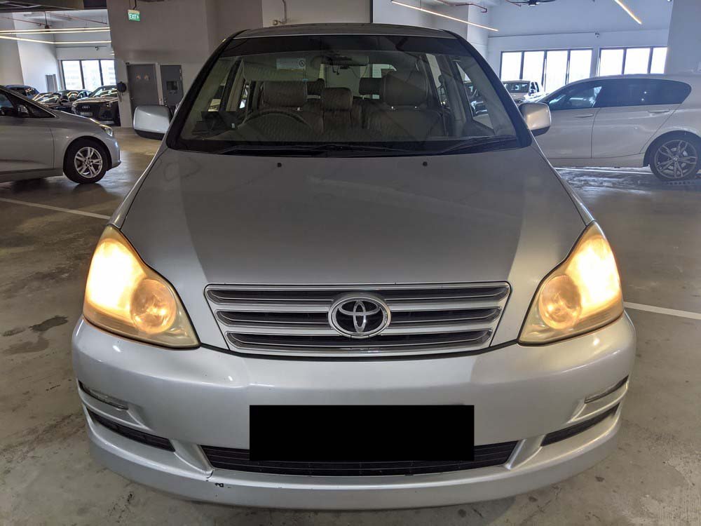 Toyota Picnic Auto W/O Roof Rack (COE Till 02/2029)