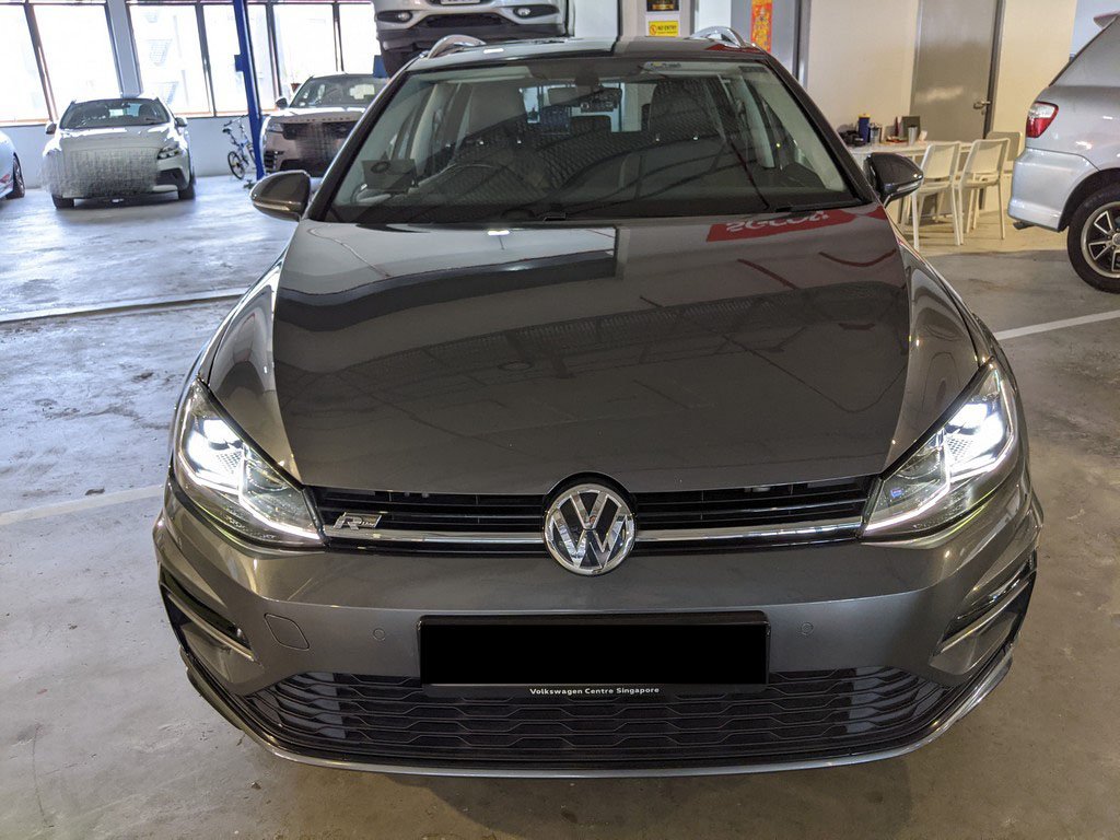 Volkswagen Golf Variant R Line