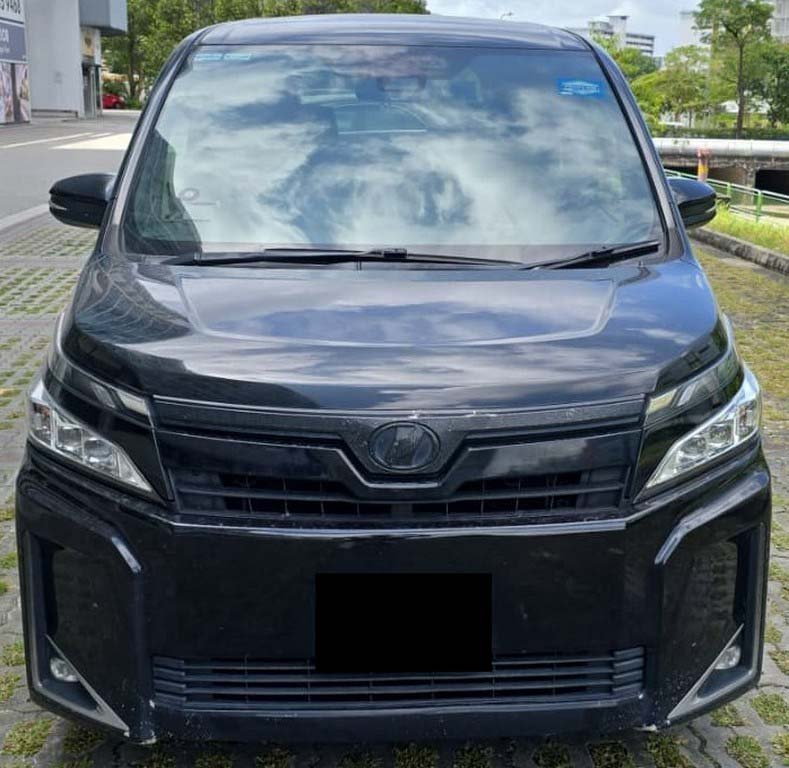 Toyota Voxy Hybrid 1.8V 7 Seater Cvt (Hybrid)