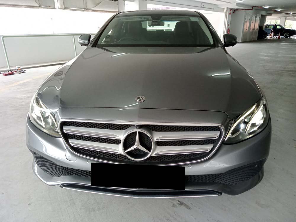 Mercedes Benz E250 AVG (R18 Led)