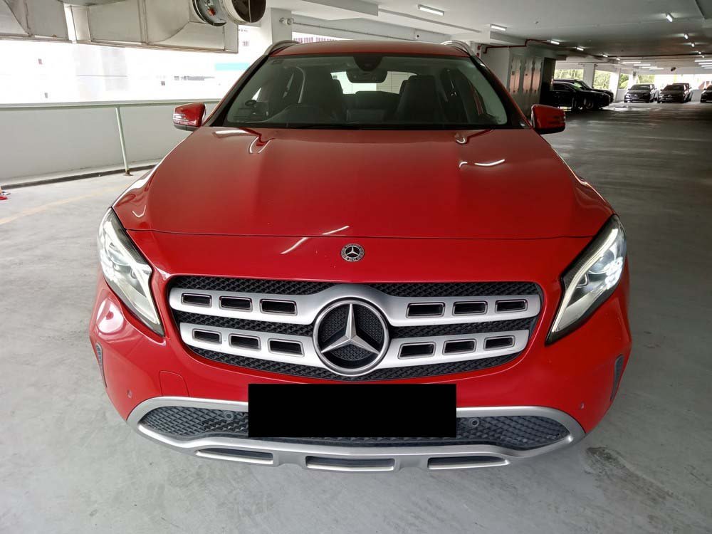 Mercedes Benz GLA180 Urban (R18 Led)