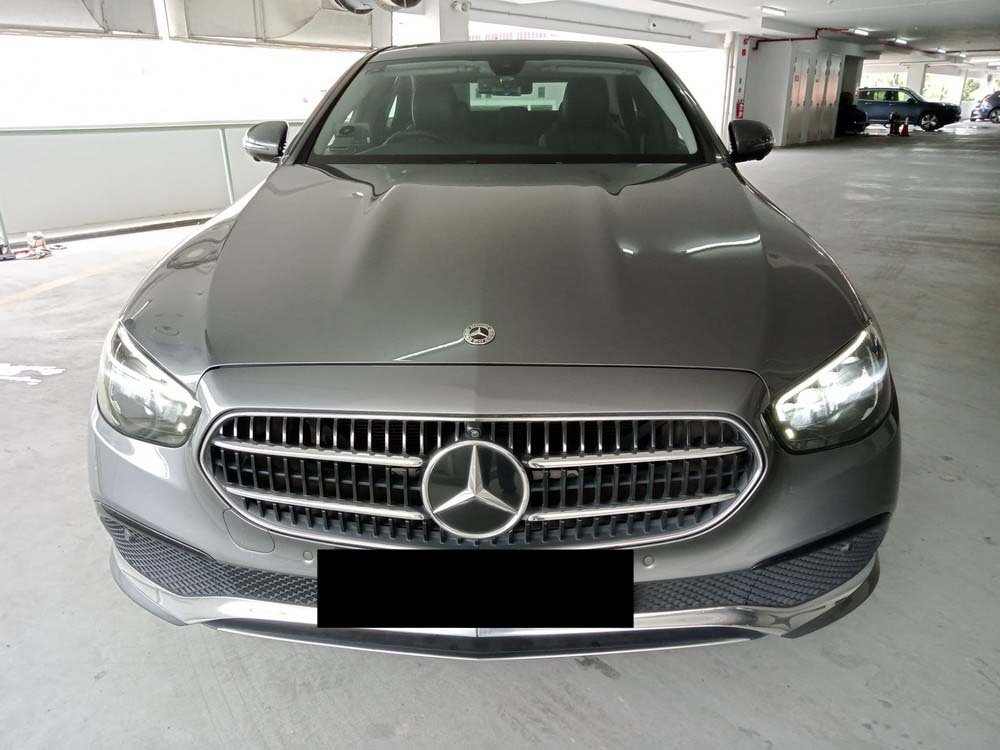 Mercedes Benz E300E Avantgarde FL