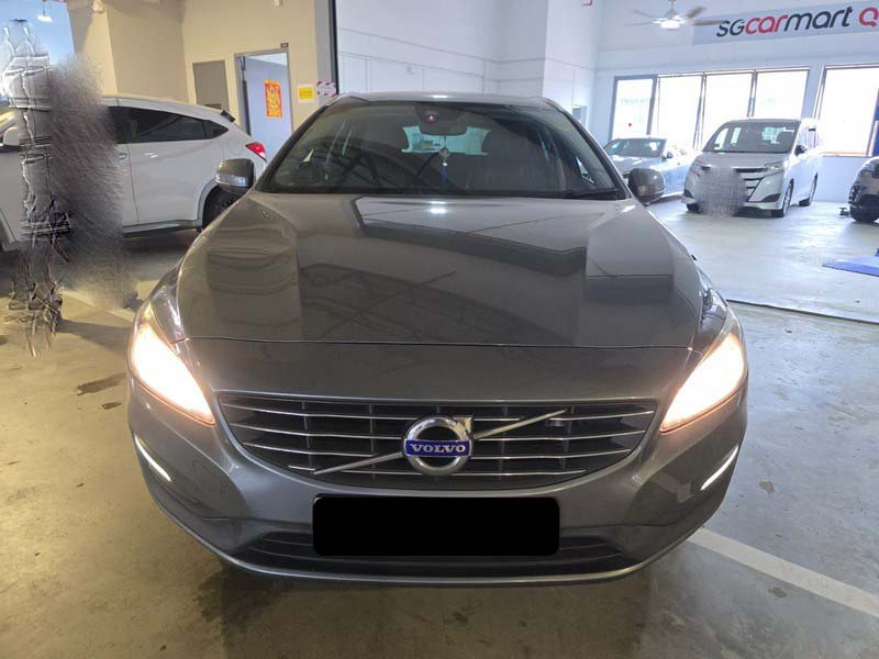 Volvo V60 T2 A/t