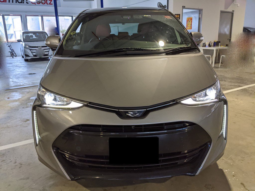 Toyota Estima Aeras 2.4 Cvt