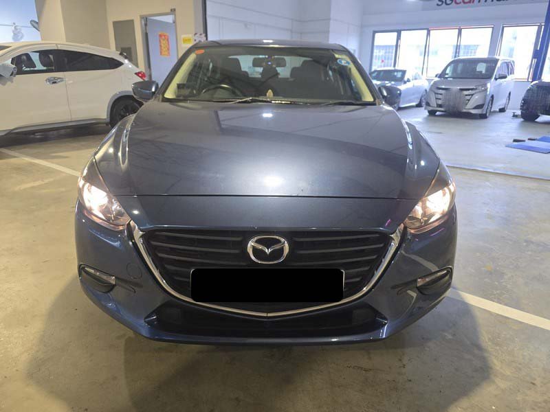 Mazda 3 Sedan 1.5 At Eu6