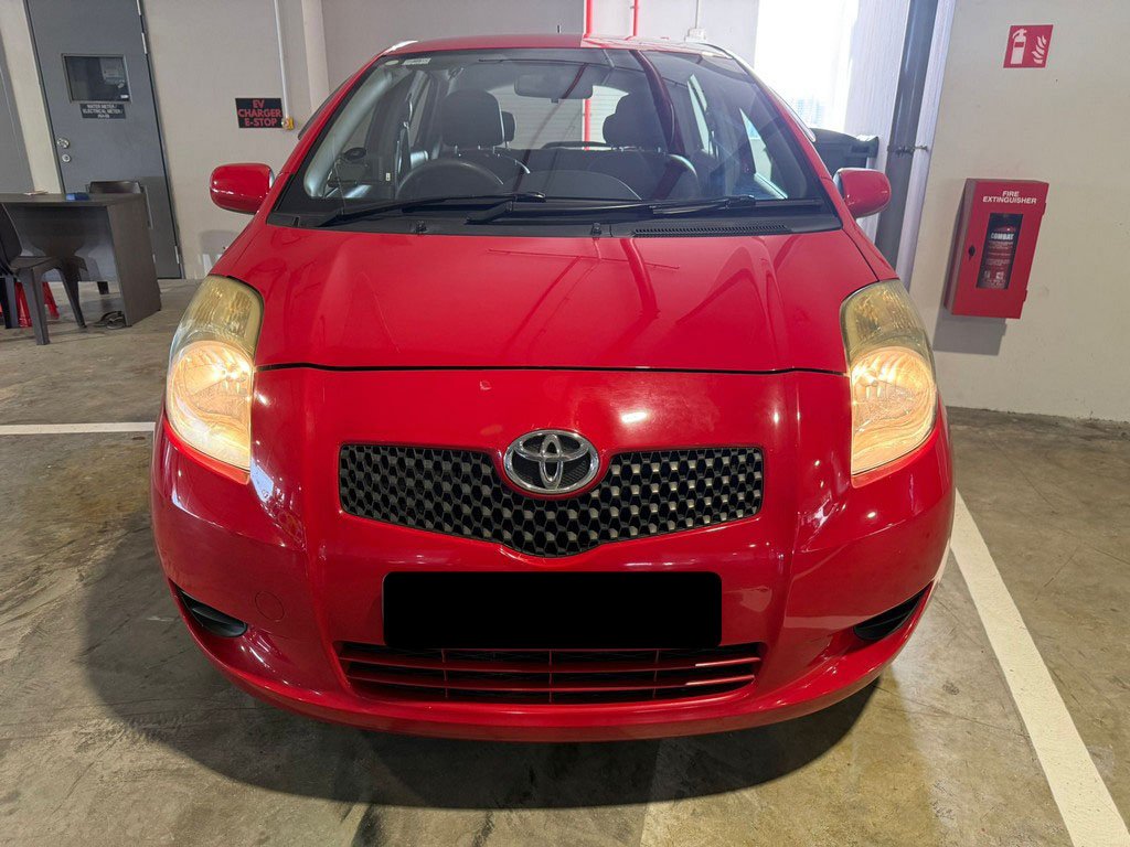 Toyota Yaris E Auto (COE Till 03/2027)
