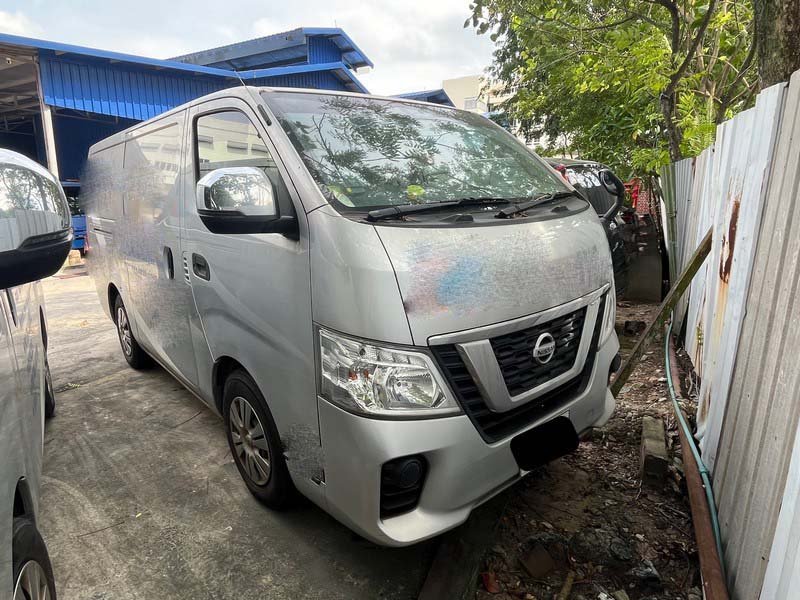 Nissan Nv350 Urvan Panel Van 5mt