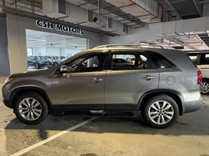 Kia Sorento 2.4 At Abs D/ab 2wd 5dr Hid Sr (COE Till 04/2030)