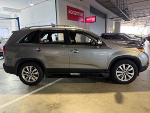 Kia Sorento 2.4 At Abs D/ab 2wd 5dr Hid Sr (COE Till 04/2030)