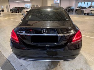 Mercedes Benz C180 Avg (r17 Led)