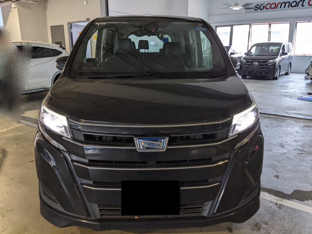 Toyota Noah 7 Seater 1.8x Cvt (Hybrid)