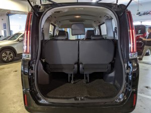 Toyota Noah 7 Seater 1.8x Cvt (Hybrid)