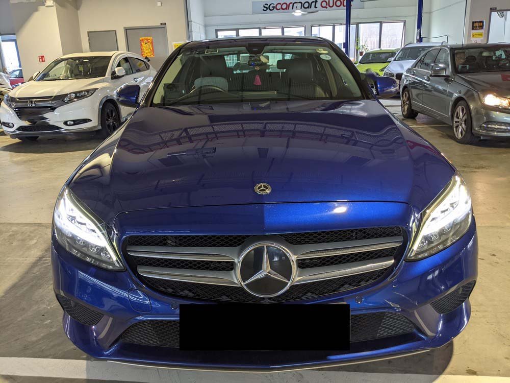 Mercedes Benz C180 Avg (R17 Led)