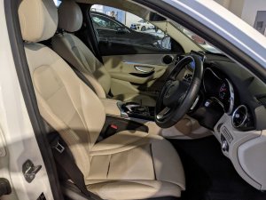 Mercedes Benz C180 Avantgarde (r17 Led)