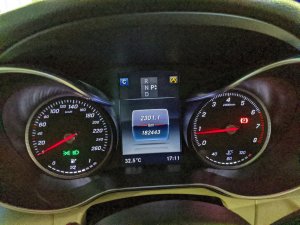 Mercedes Benz C180 Avantgarde (r17 Led)