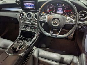 Mercedes Benz C200 Amg Line (R18 Led)