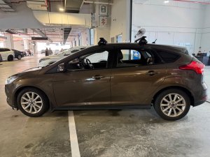 Ford Focus Titanium 1.0 Gtdi 5dr