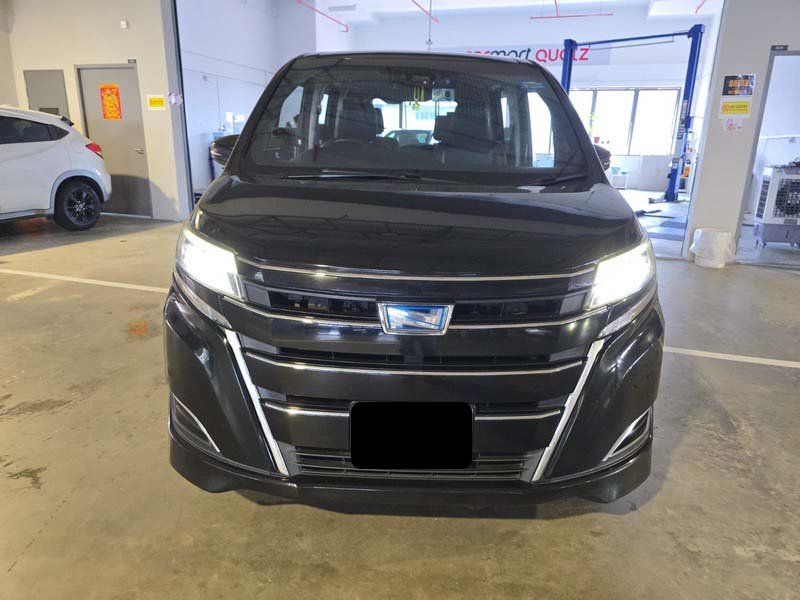 Toyota Noah Hybrid 7 Seater 1.8x Cvt (Hybrid)