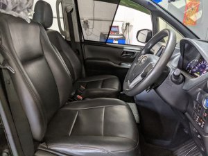 Toyota Noah 7 Seater 1.8x Cvt (Hybrid)