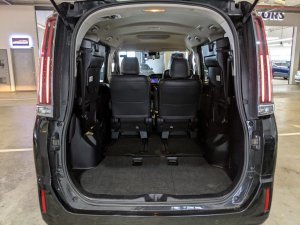 Toyota Noah 7 Seater 1.8x Cvt (Hybrid)