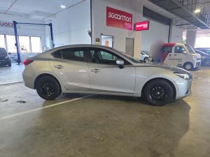 Mazda 3 Sedan 1.5 At Led Eu6