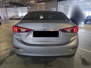 Mazda 3 Sedan 1.5 At Led Eu6
