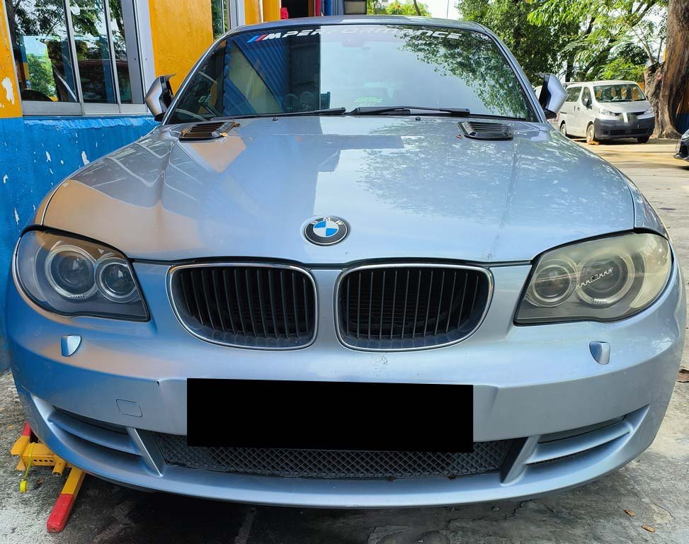 BMW 120I AT D/Ab 2wd Abs Hid Dsc Hb (COE Till 09/2030)